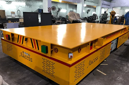 trackless trolley with lifting platform